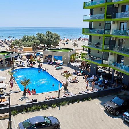Fancy Apartment In Spa N Pool Beach Resort Mamaia Exterior photo