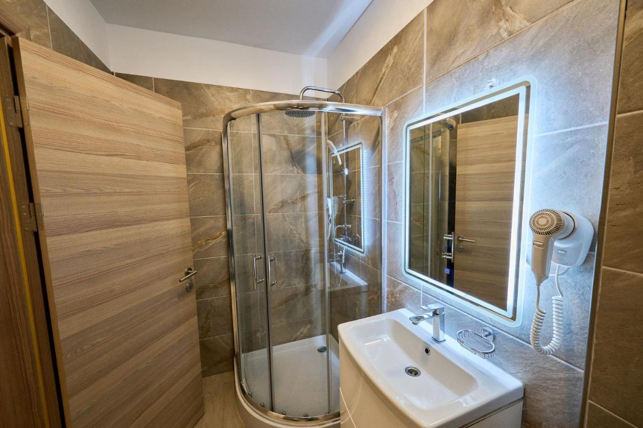 Fancy Apartment In Spa N Pool Beach Resort Mamaia Exterior photo