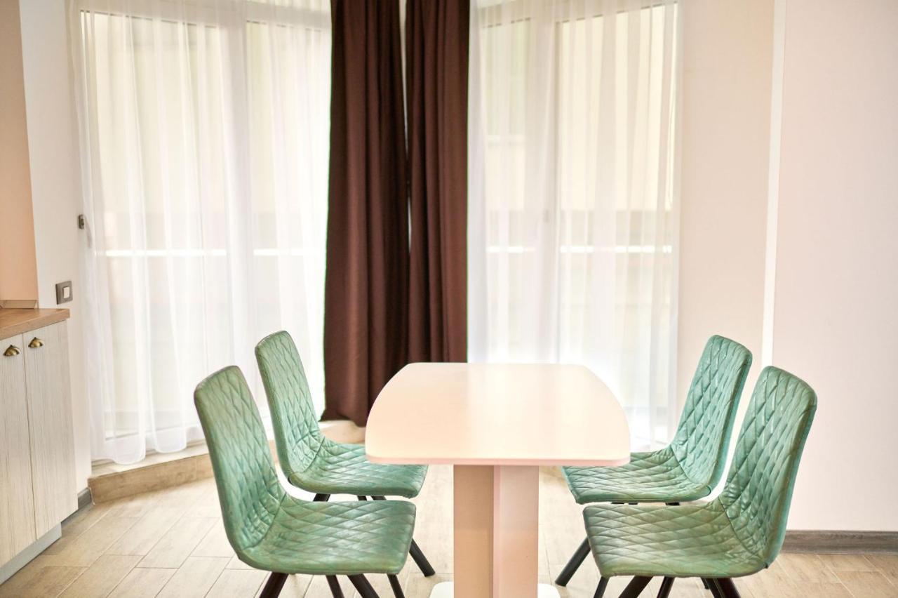 Fancy Apartment In Spa N Pool Beach Resort Mamaia Exterior photo