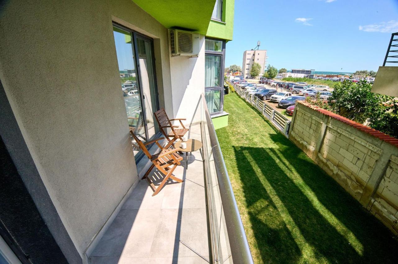Fancy Apartment In Spa N Pool Beach Resort Mamaia Exterior photo